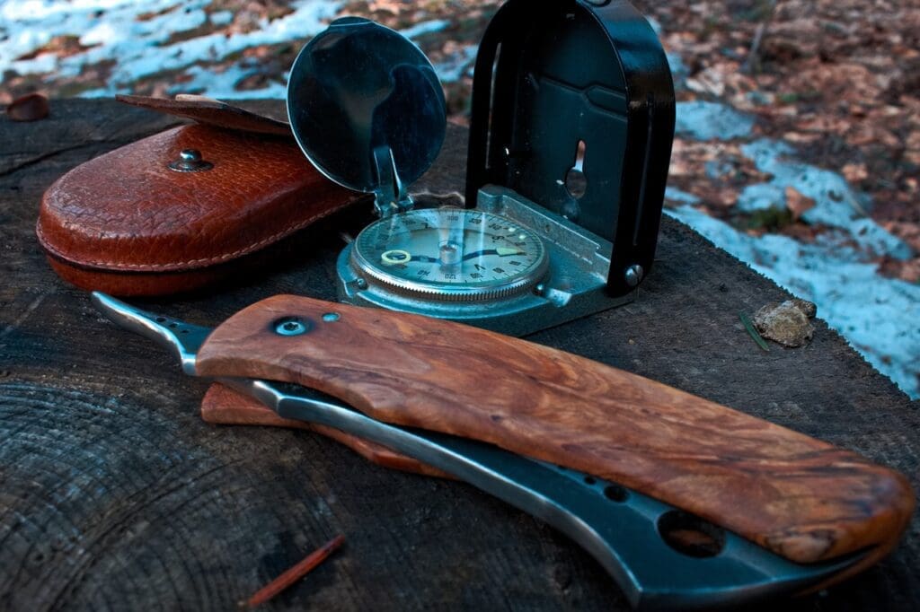 10 Life-Saving Tools Every Prepper Should Own