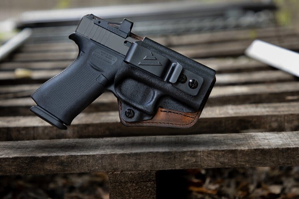 Top 5 Tactical Flashlights For Emergency Use